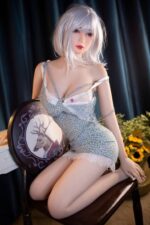陪伴玩偶 - Abella 亞洲真實感實體娃娃，大胸，超軟TPE材質，158 cm