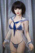 JK制服風格首選：Bernadine 日系纖瘦身型水手服性感短髮女孩 附口交超柔軟TPE仿真性愛娃娃 148 cm (當日發貨)