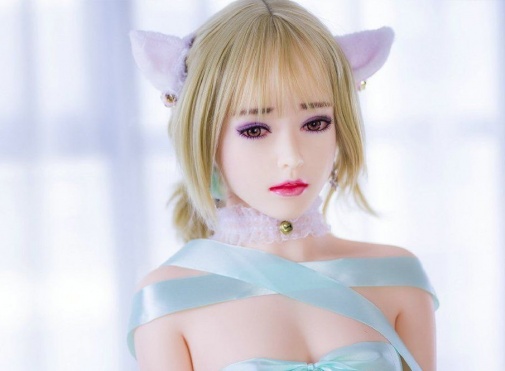 實體娃娃 - Carmela 嬌小微乳貓女郎 附口交超逼真柔軟TPE仿真性愛娃娃 148 cm