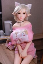 【魅魔情趣娃娃】Candy 嬌小魅惑貓系妖精 鋼製靈活骨架超柔軟TPE仿真性愛娃娃 130 cm 官方授權