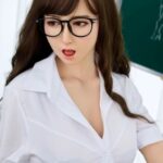 冷白皮矽膠首選：Johanna 亞洲仿真實體娃娃，豐腴身材，超軟矽膠 166 cm（5'4 英尺） (當日發貨)