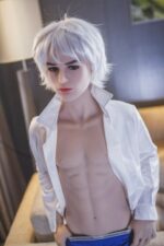 Kyle 薄肌運動系 初熟嬌小白髮小狼狗 超柔軟TPE仿真性愛娃娃 160 cm - 矽膠手感