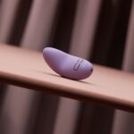 Lelo Lily 3 陰蒂震動器 - 薰衣草色 - 酥麻快感