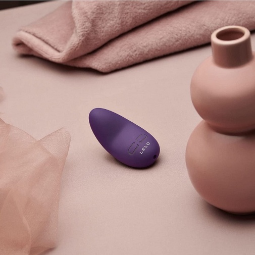 震動按摩 - Lelo Lily 3 陰蒂震動器 - 紫色