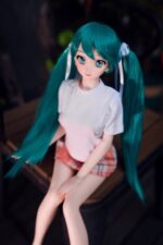 Miku 迷你可愛動漫苗條蘿莉 超柔軟矽膠身體仿真性愛娃娃 60cm (乙烯基頭) - 立體構造