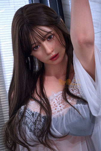 實體娃娃 - Misaki 日本性愛娃娃，E 罩杯絲綢光澤，柔軟矽膠 158（5'2 英尺）