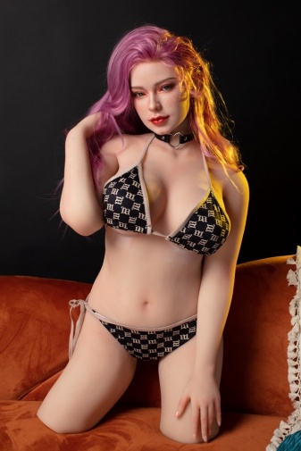 [高級醫療級矽膠] Queen 迷你巨乳半身淫娃 超柔軟矽膠仿真性愛娃娃 105cm - JoyToy 香港 正品