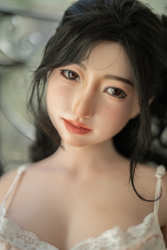 Exdoll 以外的更好選擇？Rina 韓系小清新果汁女孩 E罩杯金屬骨架果凍軟胸 超柔軟矽膠仿真性愛娃娃 159 cm 矽膠娃娃版