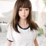 還在看 SanHui？試試這款 Zhan 日系嬌小清純學生妹 D罩杯 超柔軟TPE仿真性愛娃娃 138 cm (嬌小纖瘦型)